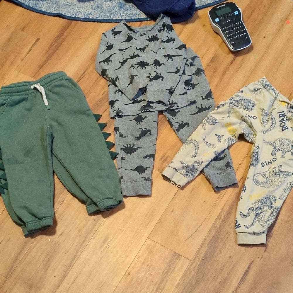 3 Pack Dinosaur Kids Boys Size 4 Pants Bundle Lot Spikes Dino Print Pants T Rex
